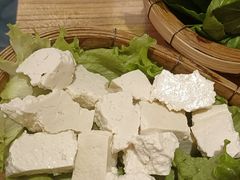 -阿婆情腊排骨火锅(金虹路店)