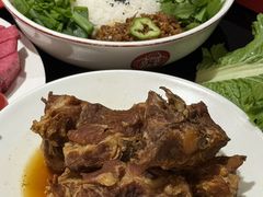 -红东阁东北菜烤肉酒馆(CROSS万象汇店)