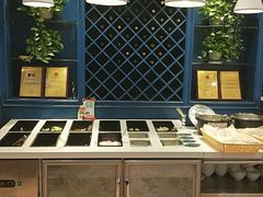 自助取餐区-汤姆家的牛排意面披萨(新城市广场店)