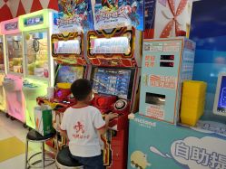 -meland·儿童乐园·游戏厅娃娃机·电玩Xbox(成都合生汇店)