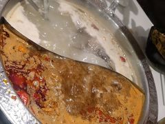 -嘎琉鲜切牛肉自助火锅