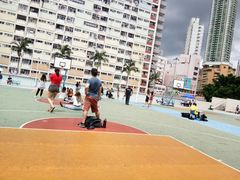 -彩虹村