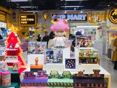 -泡泡玛特POPMART(上海环球港店)