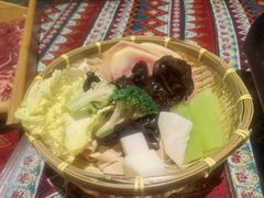 -火塘云南烧烤大排档