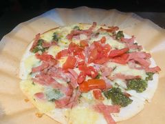 芝士咸肉阿根廷青酱披萨-The Cheebat 锌吧·Bistro(体育西店)