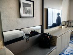 -上海漕河泾万丽酒店