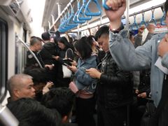 -华西坝(地铁站)