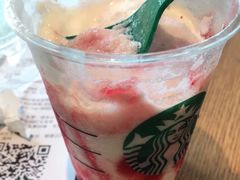 草莓轻乳酪星冰乐-星巴克(珠海仁恒滨海中心店)
