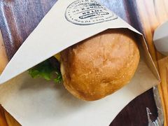 -BURGER BRO'S