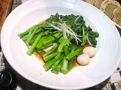 油淋脆菜心-绿茶餐厅(深圳龙华天虹购物中心店)