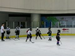 -冠军冰场CHAMPION RINK(百联又一城店)