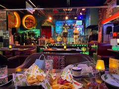 -Famous肥猫墨西哥音乐餐吧(五棵松华熙LIVE店)