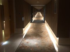 -上海中航虹桥机场泊悦酒店