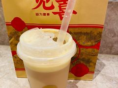 -喜茶(迪士尼小镇DP店)