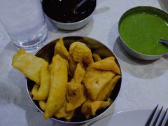 薯角-葛尼沙印度餐厅 (镇明路店)