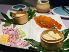 梧桐四味烤鸭-梧桐北京烤鸭·铜锅涮肉(海岸城店)