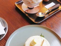 -半勺舒舒生日蛋糕店