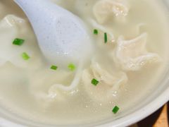 鲜肉小馄饨-万寿斋(IST艾尚天地店)