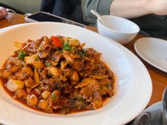 -莲餐厅·湖北菜·潜江小龙虾店(愚园路店)