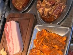 -唯成•韩国炭火烤肉 유성고기