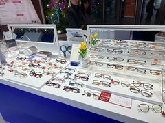 -诺柯视眼镜-蔡司依视路官方工厂店(白银路店)