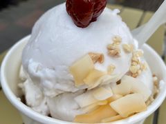 招牌椰奶炒冰清凉补-椰子多多清补凉甜品店(河北路店)