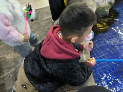 -鸿通城购物中心