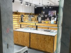 -罗伯特眼镜·蔡司官方授权(罗湖国贸店)