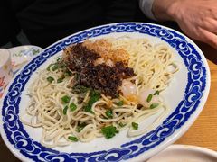 葱油三虾拌面-老头儿油爆虾(金鹰世界店)