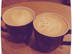 -Gloria Jean's Coffees