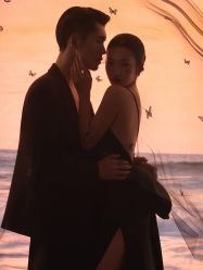 点击看大图 -至臻微拉婚纱摄影
