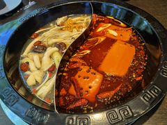 -九牧鱻·渝老鬼重庆火锅(人民路店)
