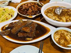 -三居鲁味坊黄焖鸡(山大路店)