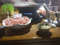 -白乐天毛肚火锅馆(南滨路店)