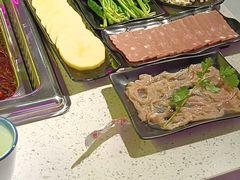 -十三幺山野火锅(市府路店)