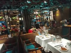 大堂-领鲜活海鲜榴莲自助火锅(东门店)