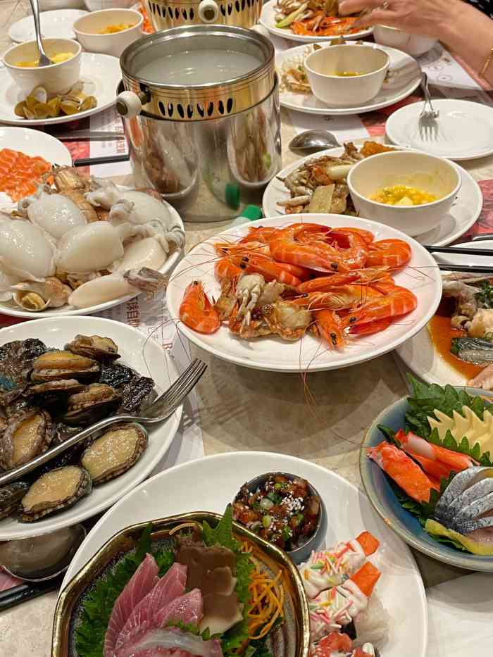 芭菲盛宴·环球美食(北城国际店)-"一如既往的好吃,菜品少了些,不过吃