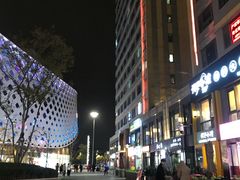 -宝龙城(杭州滨江店)