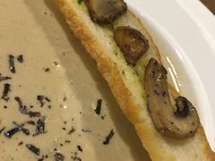 卡布奇洛黑松露蘑菇白豆汤-G+KITCHEN(龙湖狮山天街店)