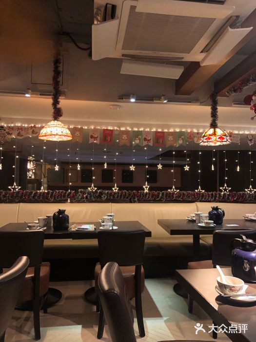 大头虾越式风味餐厅(光明广场店)大堂图片