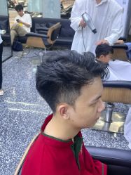 -藤野造型专业烫染接发