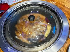 -山里屯铁锅炖·东北菜(康桥店)