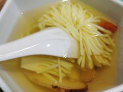 -荷风细雨·中国茶宴(碧云店)