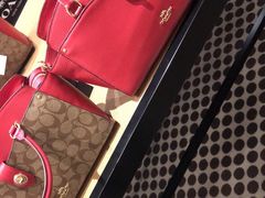 -COACH蔻驰(赛特奥特莱斯店)