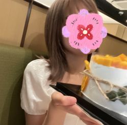 -V8潮牌·接发烫染连锁