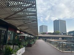 -砂之船奥莱(南京江宁店)