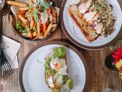 牛油果温泉蛋吐司-O'mills Sourdough Bakery&Bistro(永嘉路店)