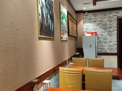 -菌之家·专业纯野生菌火锅·特色炒菌