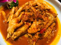 生蚝焖鸡脚-味福记·本地特色菜(八一万达广场店)