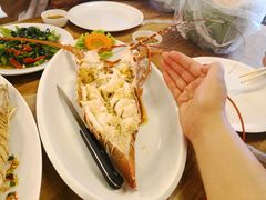 -拉威海鲜市场